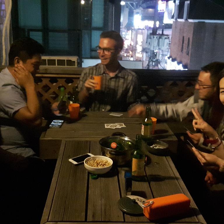 Comeinn Guesthouse Hongdae - Female Only Szöul Kültér fotó
