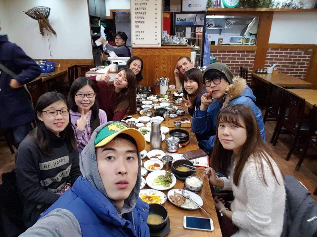 Comeinn Guesthouse Hongdae - Female Only Szöul Kültér fotó