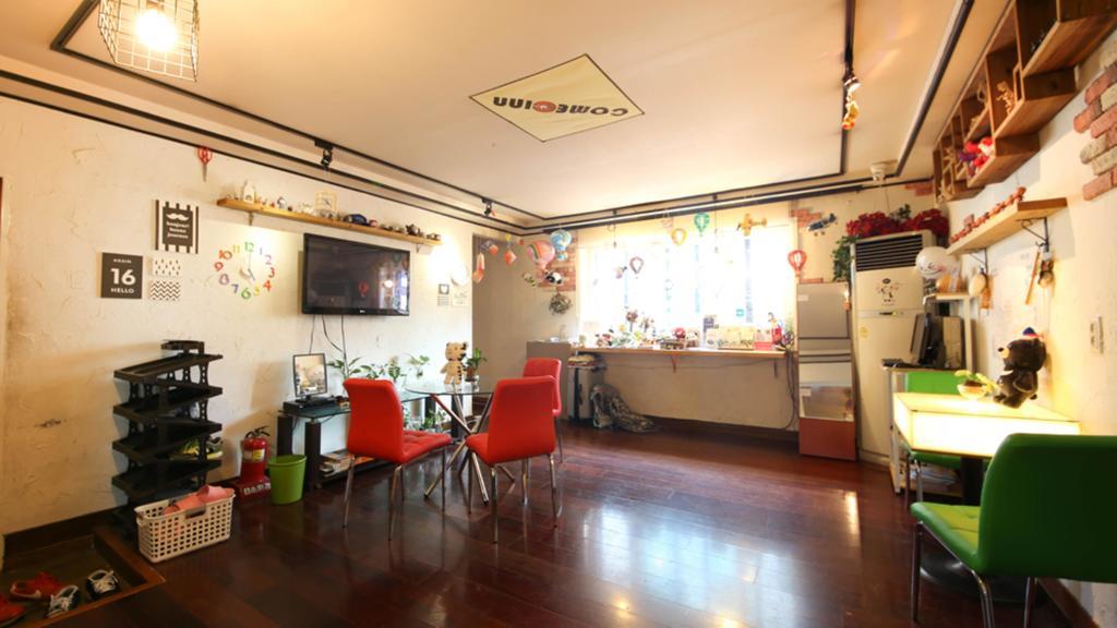 Comeinn Guesthouse Hongdae - Female Only Szöul Kültér fotó