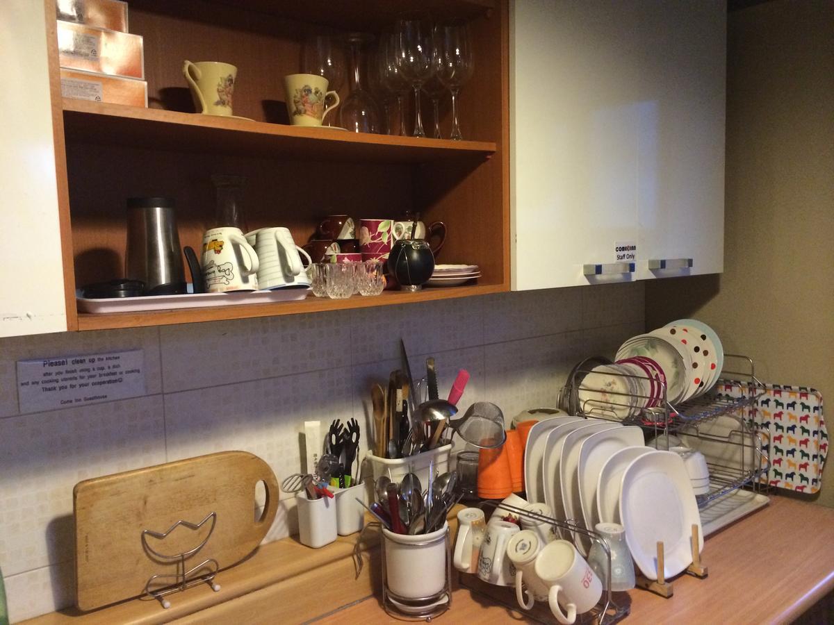 Comeinn Guesthouse Hongdae - Female Only Szöul Kültér fotó